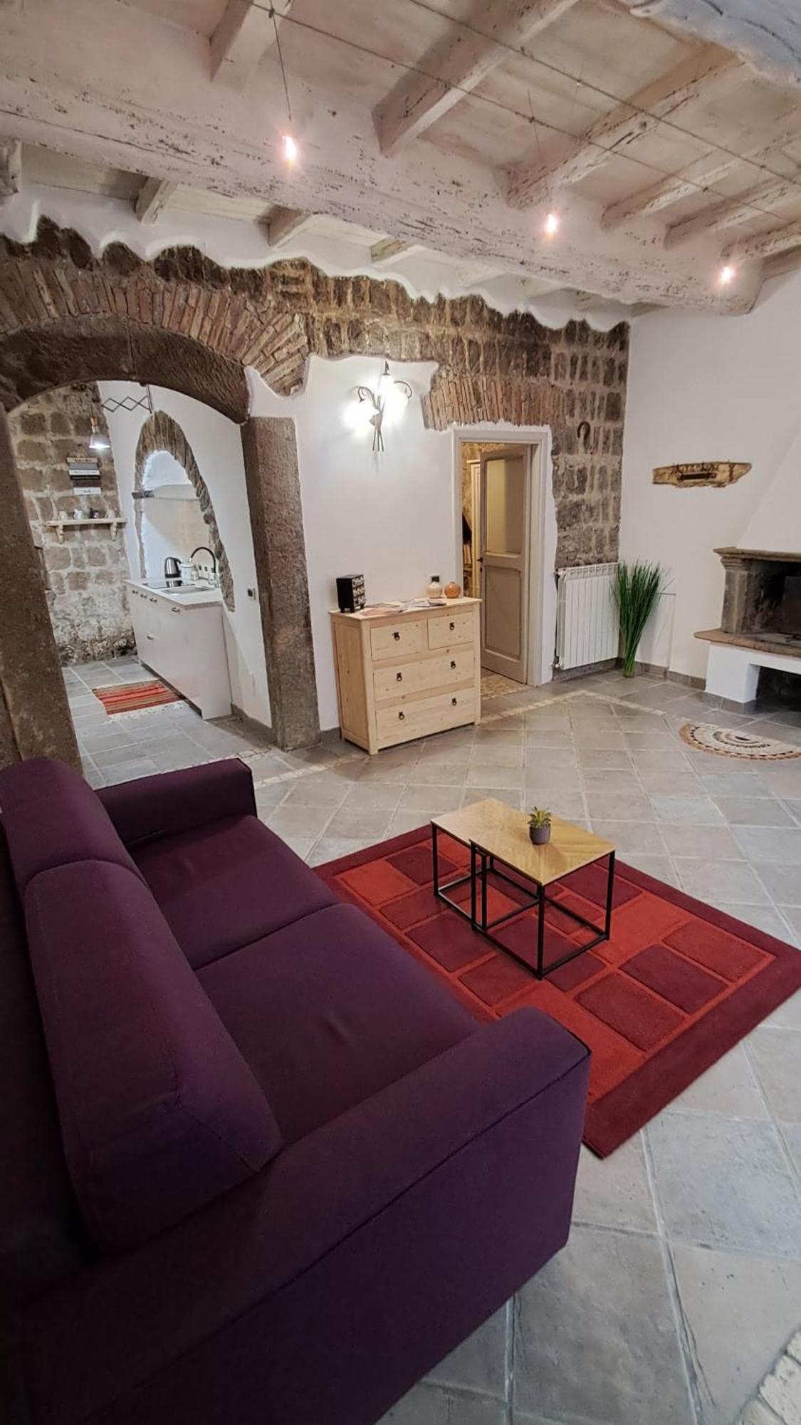 Pettinara 21 Apartman Viterbo Kültér fotó