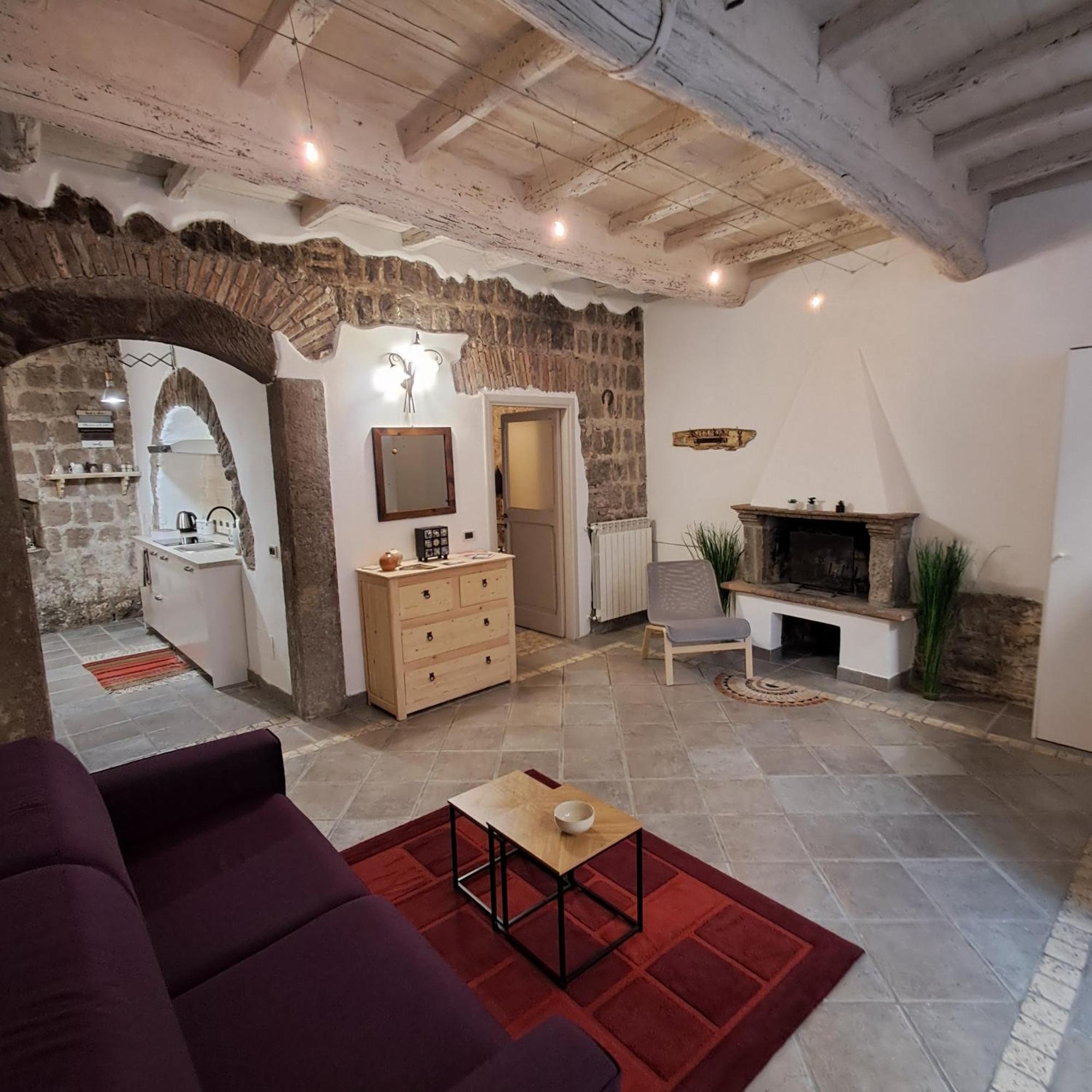 Pettinara 21 Apartman Viterbo Kültér fotó