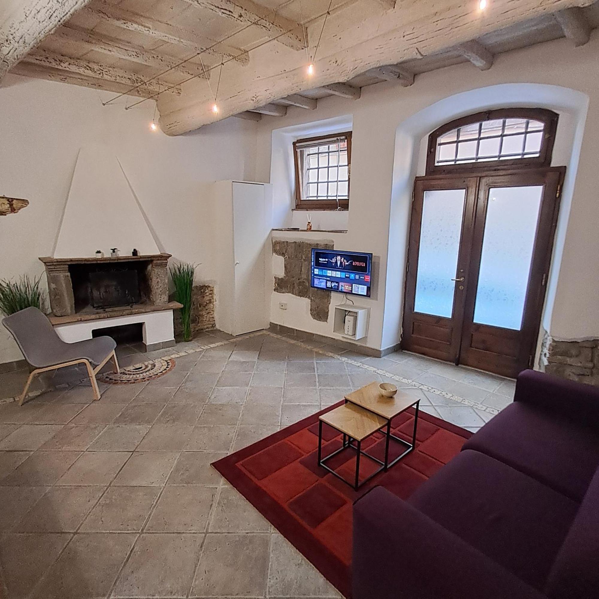 Pettinara 21 Apartman Viterbo Kültér fotó
