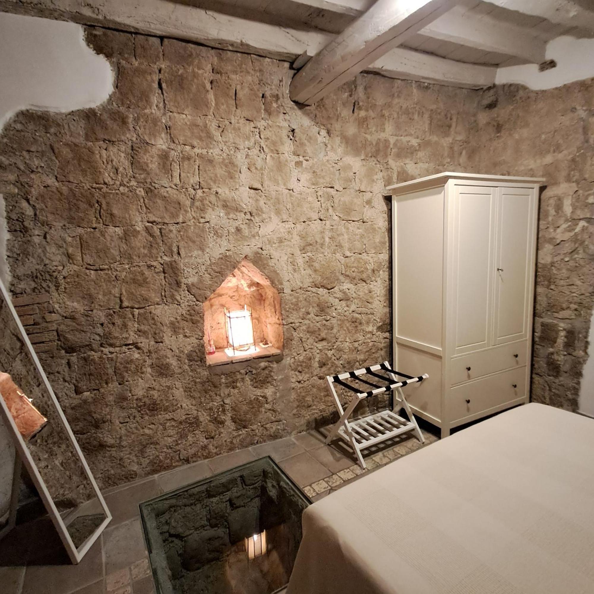 Pettinara 21 Apartman Viterbo Kültér fotó