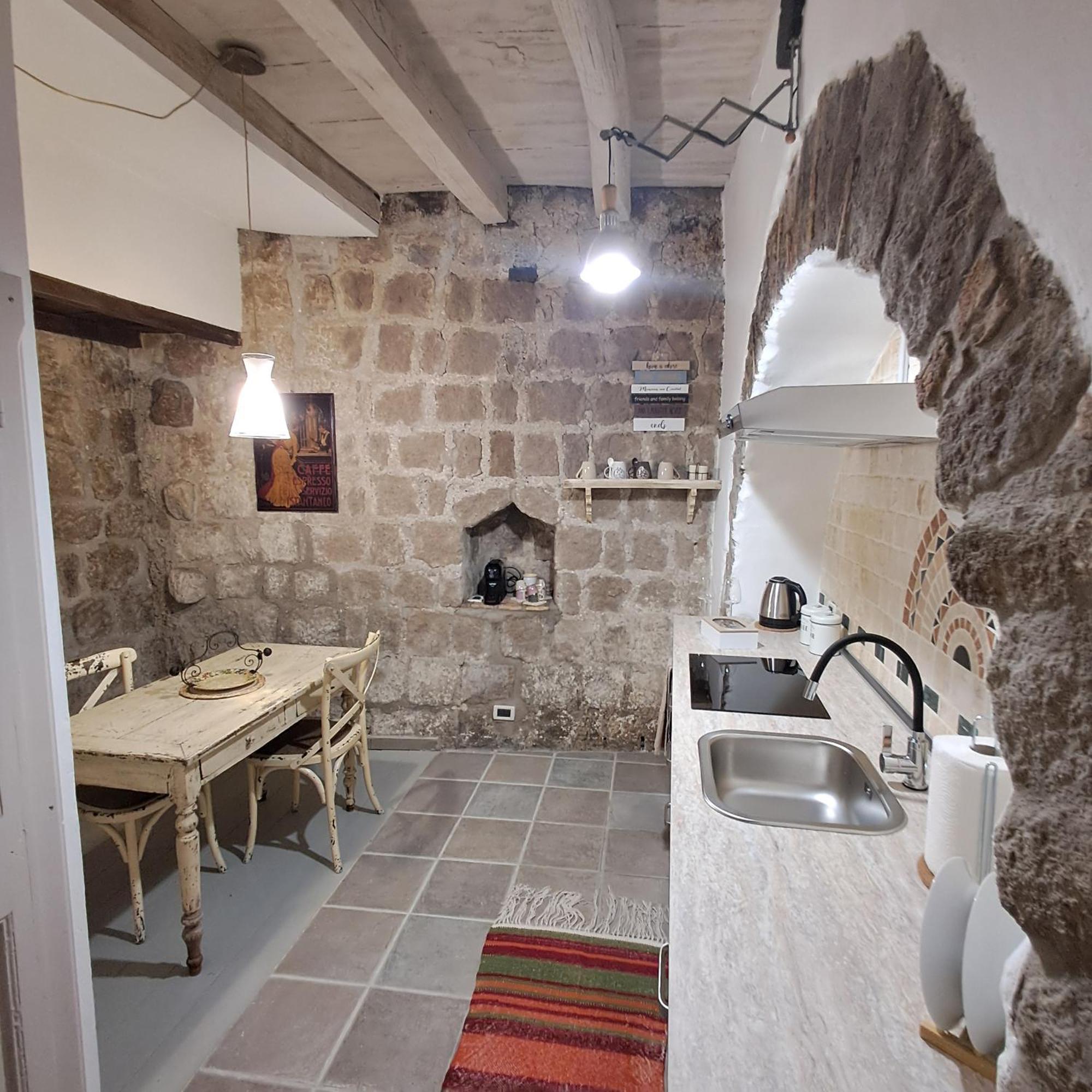 Pettinara 21 Apartman Viterbo Kültér fotó