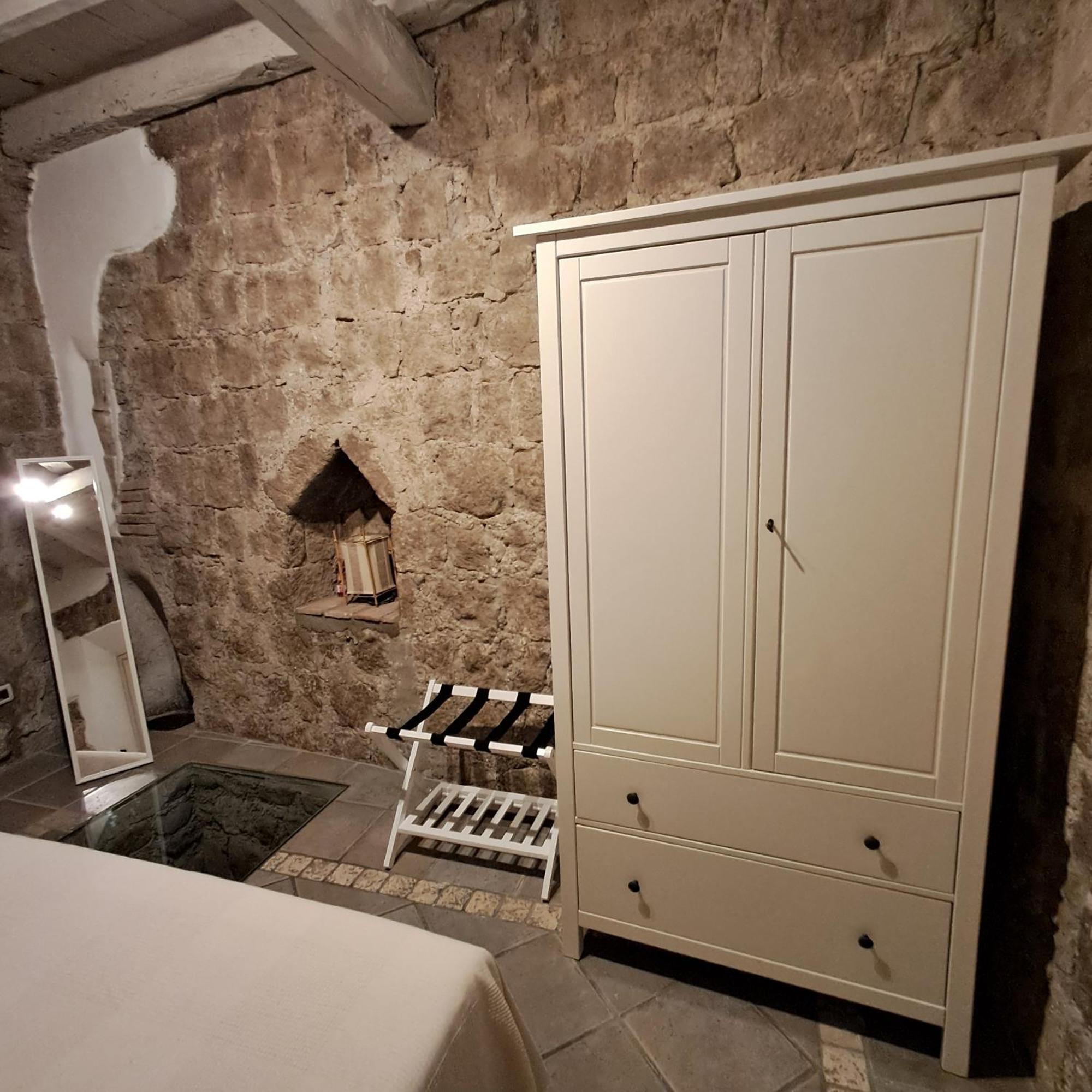 Pettinara 21 Apartman Viterbo Kültér fotó